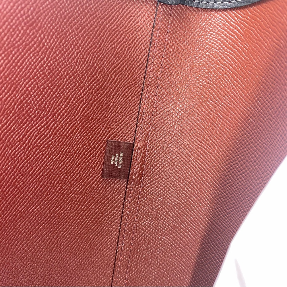 Coach 🖤 leather Tote bag New - Picture 9 of 13